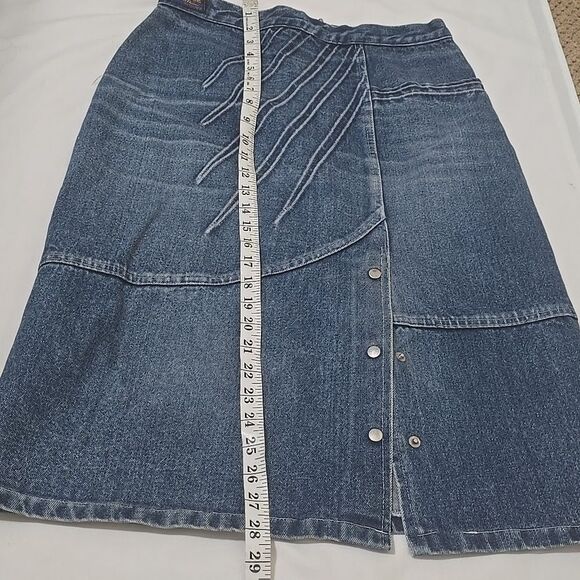 Vintage, Chic Blue Denim Pencil Skirt - Picture 3 of 8